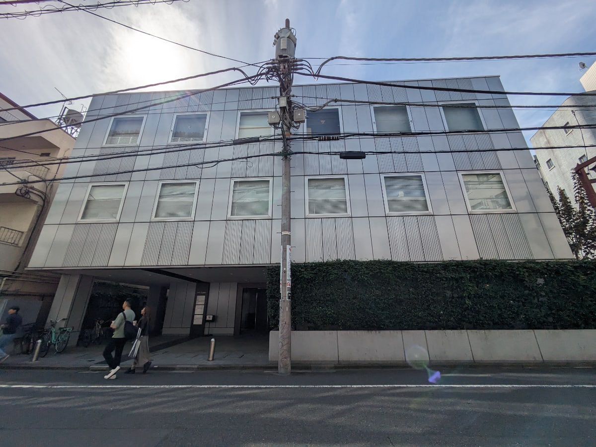 v20250427004120/fresh/building/J00100401812_7