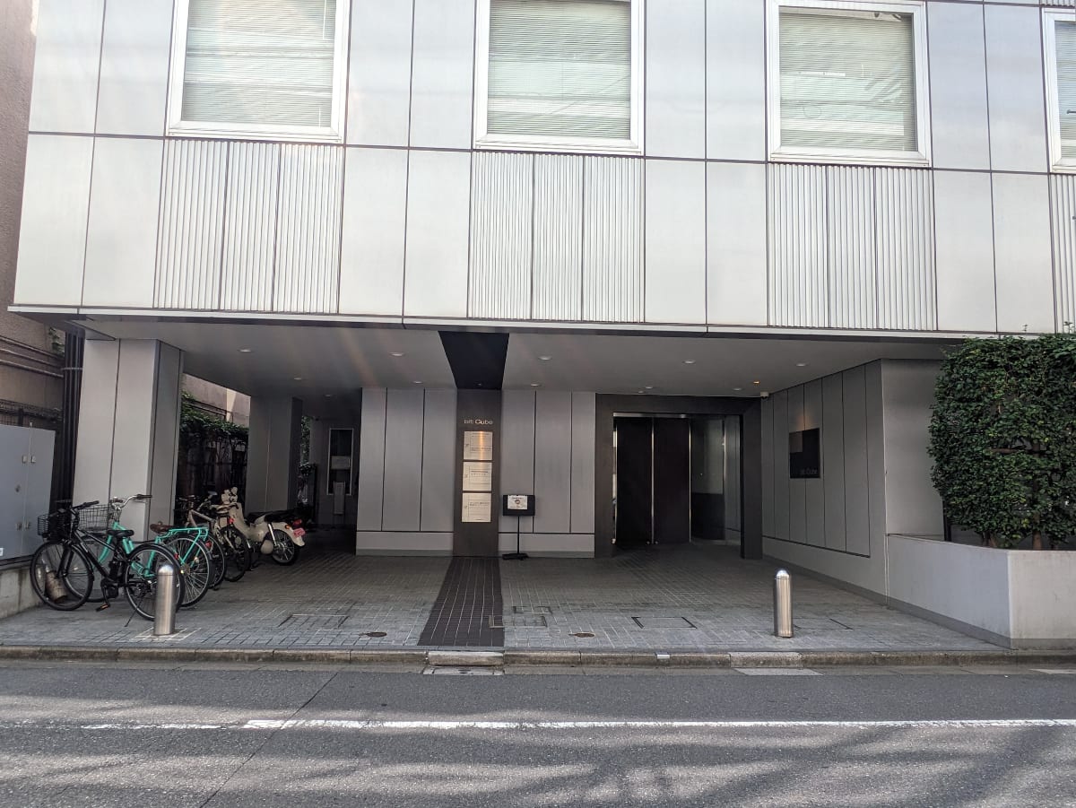 v20250427004120/fresh/building/J00100401812_9