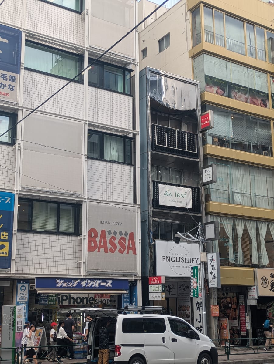 v20250427004120/fresh/building/J00100401875_12