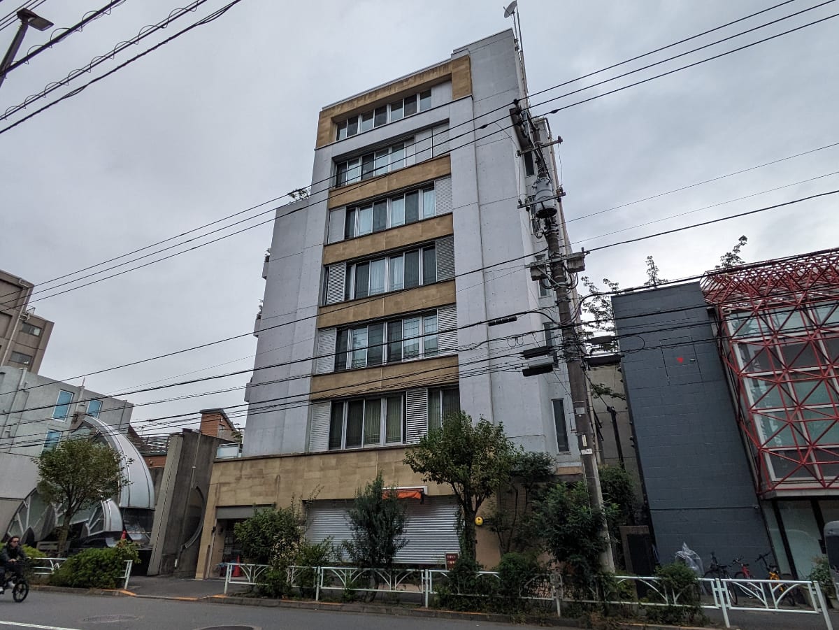 v20250427004120/fresh/building/J00100401900_15