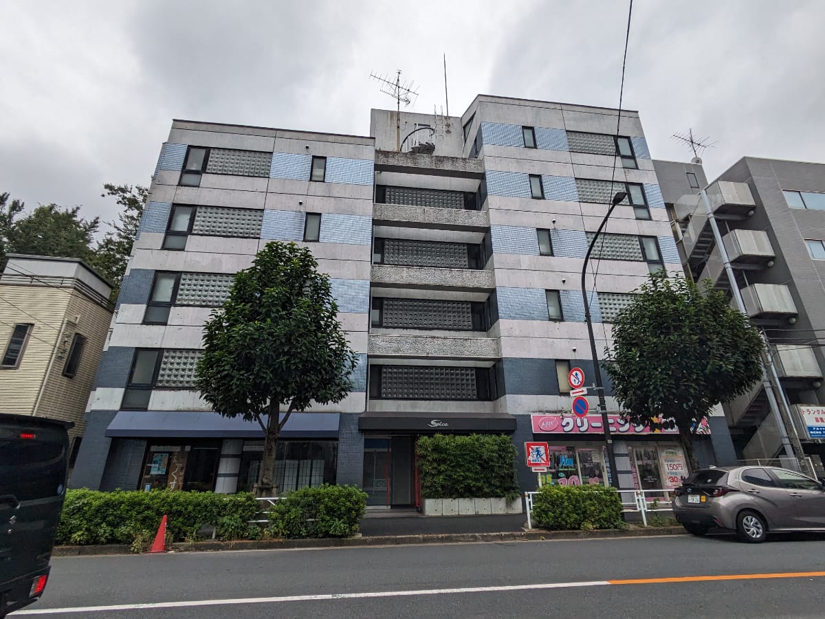 v20250427004120/fresh/building/J00100401927_6