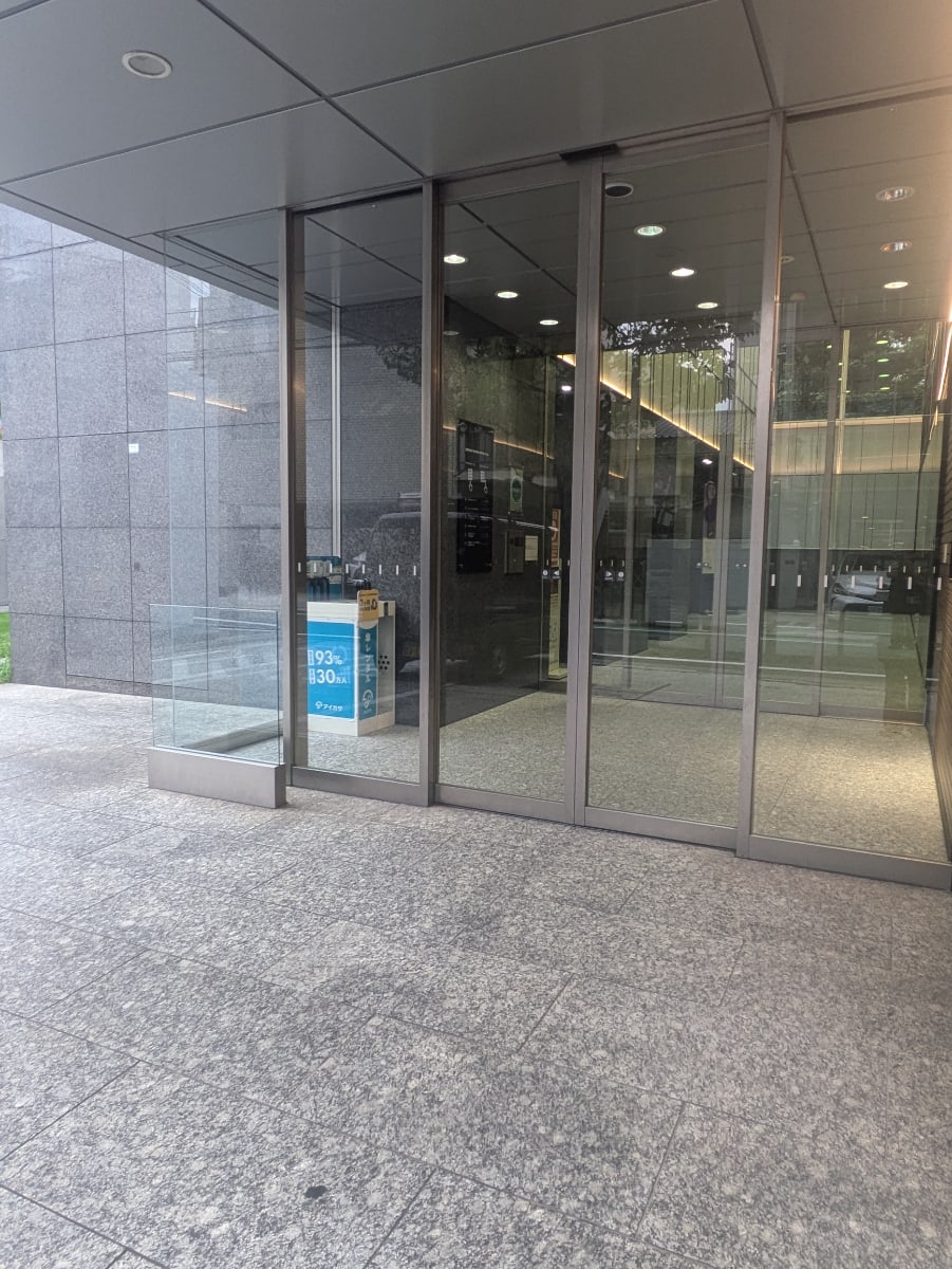 v20250427004120/fresh/building/J00100401930_3