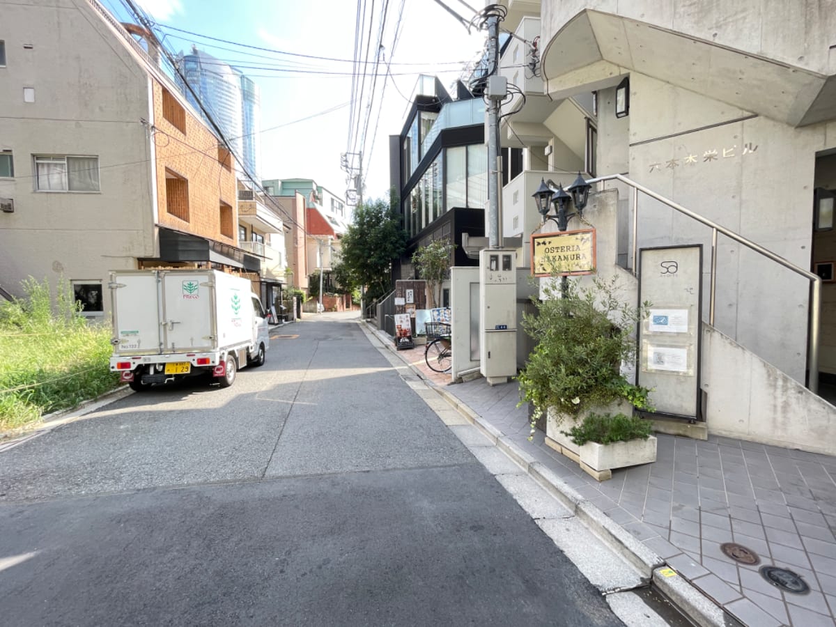 v20250427004120/fresh/building/J00100402060_2