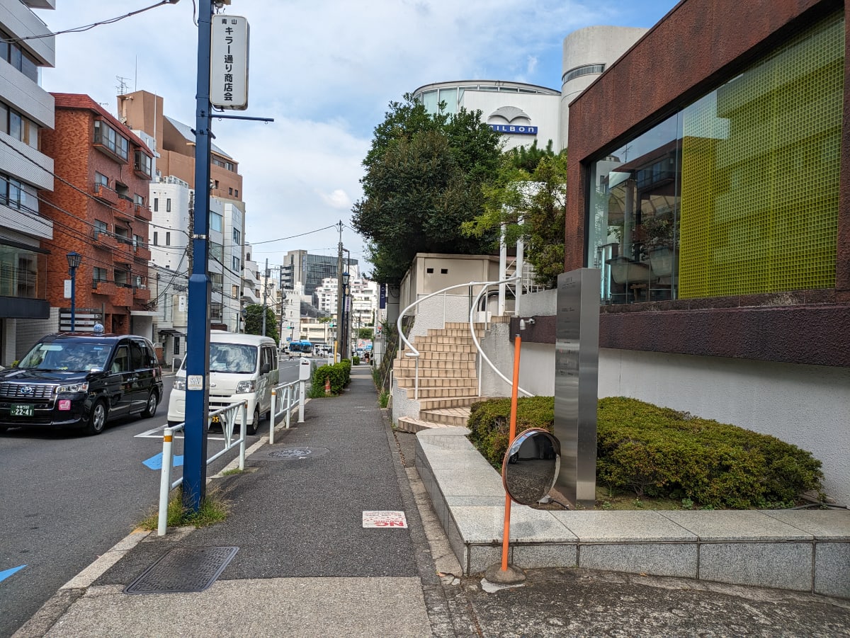 v20250427004120/fresh/building/J00100402218_2