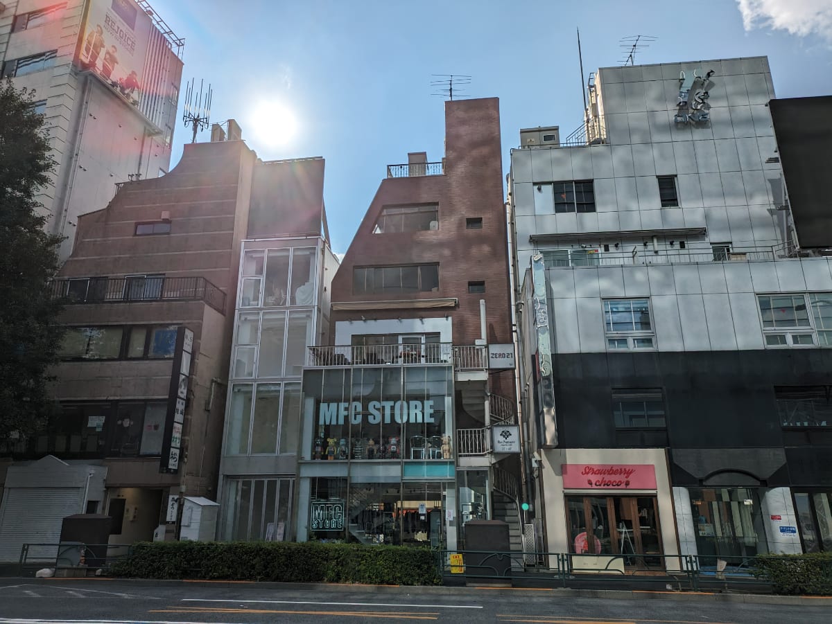 v20250427004120/fresh/building/J00100402297_5