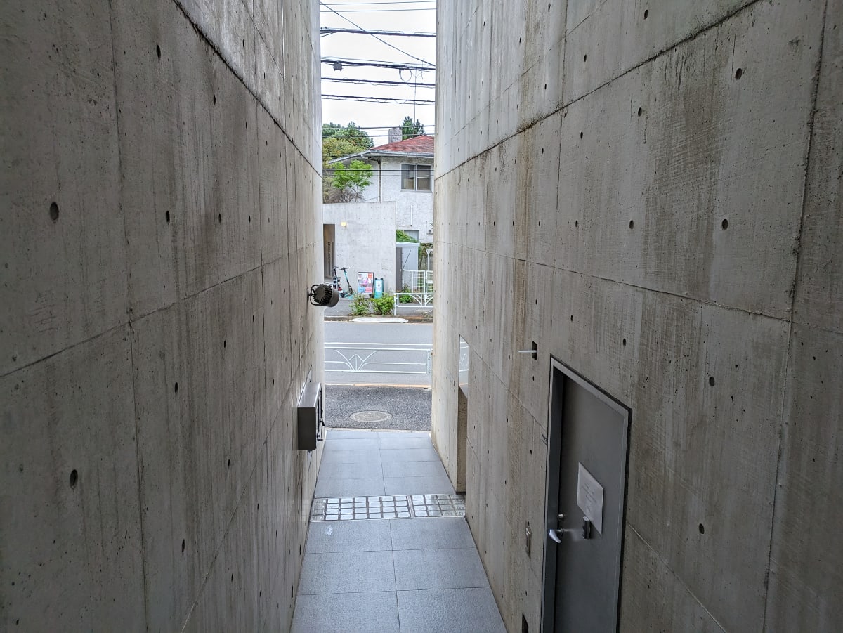 v20250427004120/fresh/building/J00100402405_5