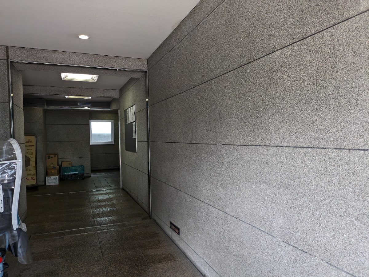 v20250427004120/fresh/building/J00100402537_8