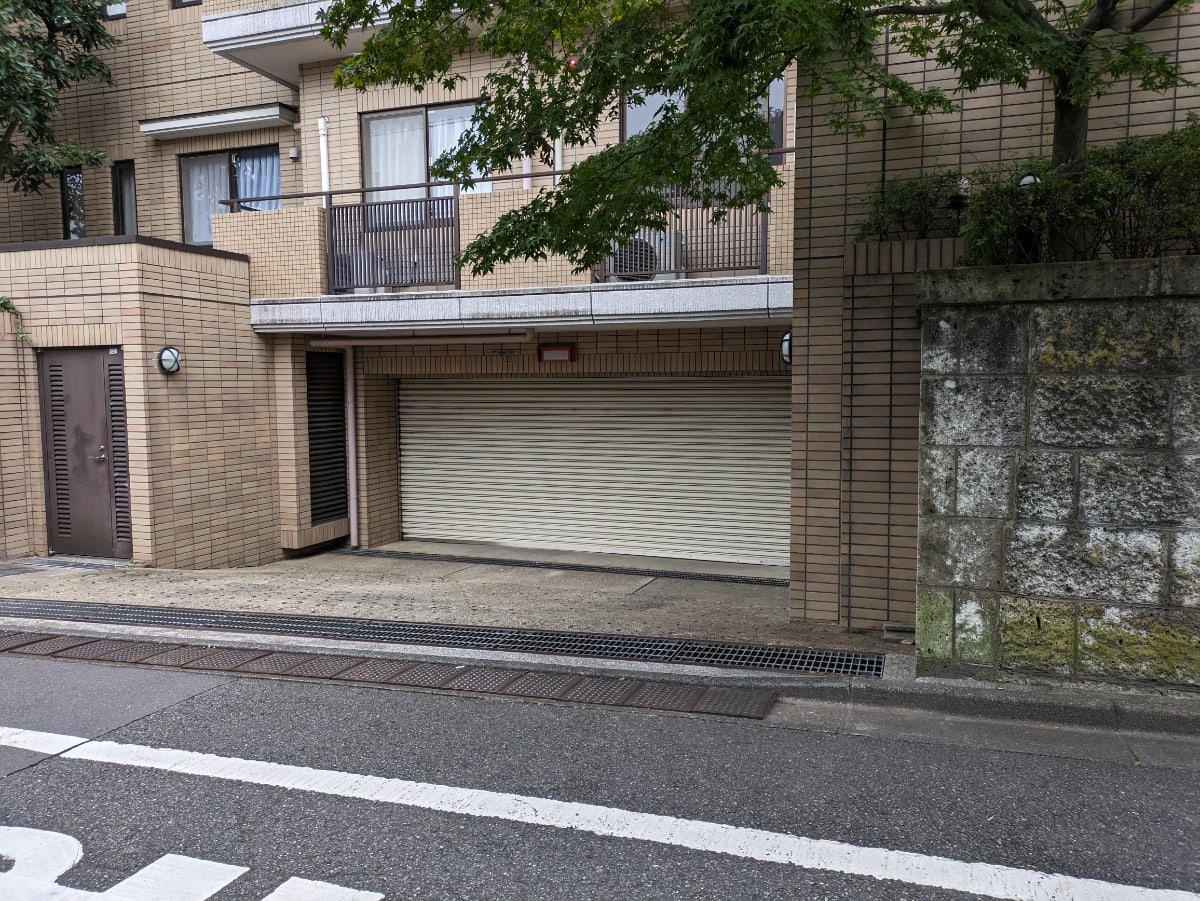 v20250427004120/fresh/building/J00100402734_9