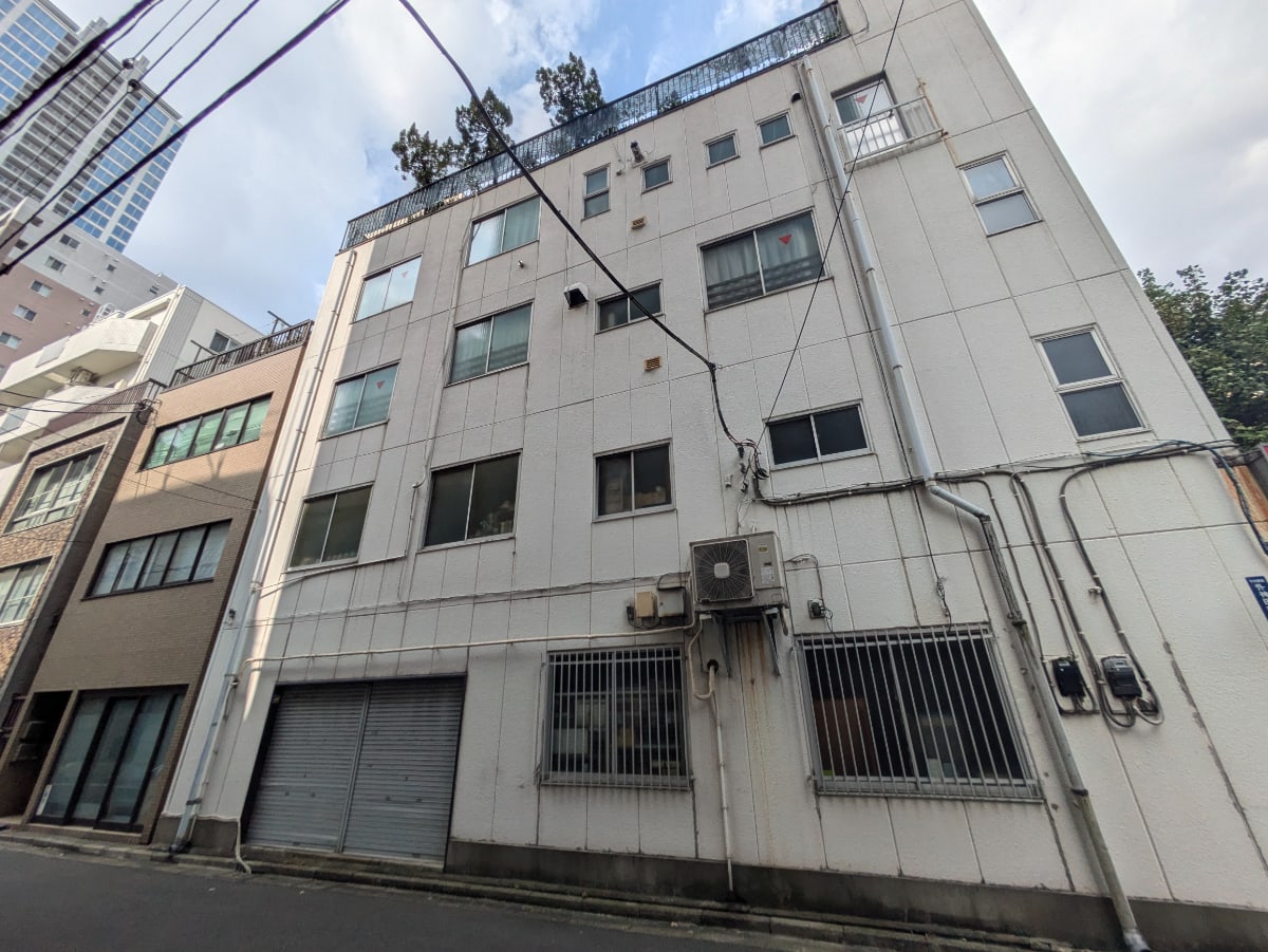 v20250427004120/fresh/building/J00100402827_7