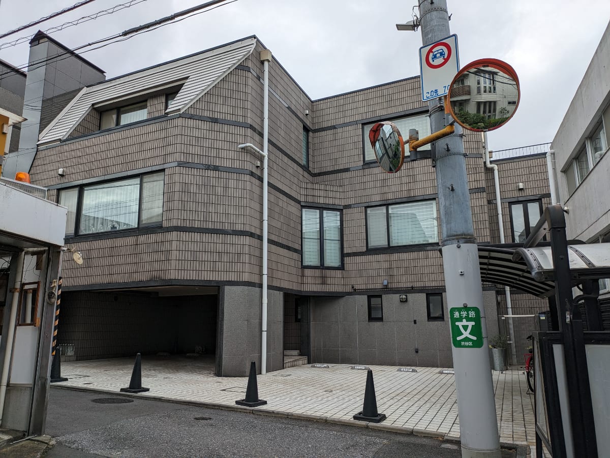 v20250427004120/fresh/building/J00100402925_6