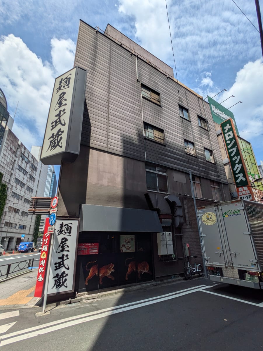 v20250427004120/fresh/building/J00100403043_6