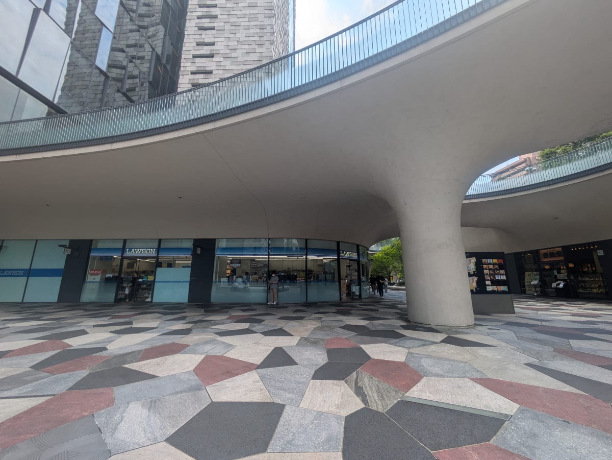 v20250427004120/fresh/building/J00100403300_53