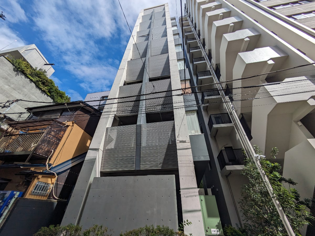 v20250427004120/fresh/building/J00100403335_14