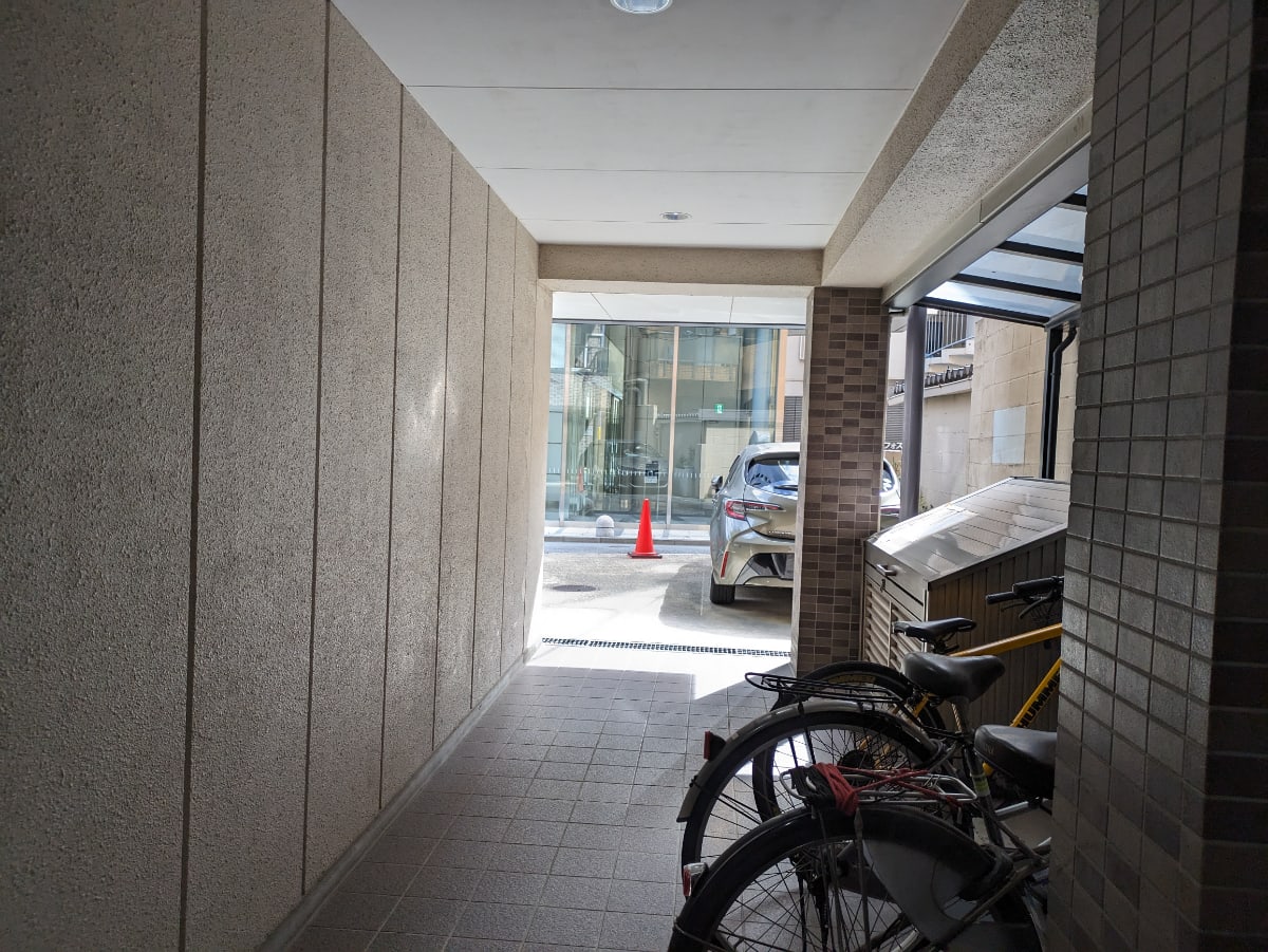 v20250427004120/fresh/building/J00100403654_10