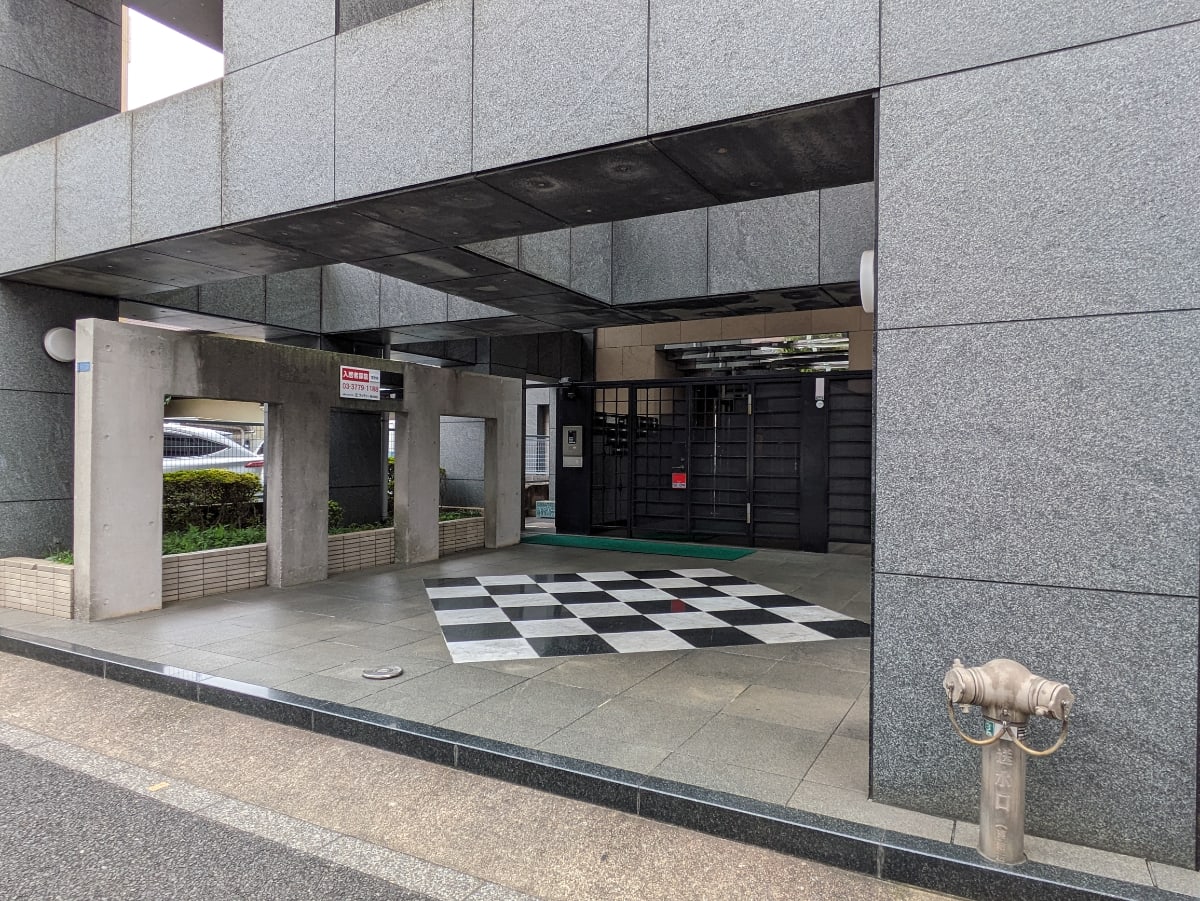 v20250427004120/fresh/building/J00100403915_13