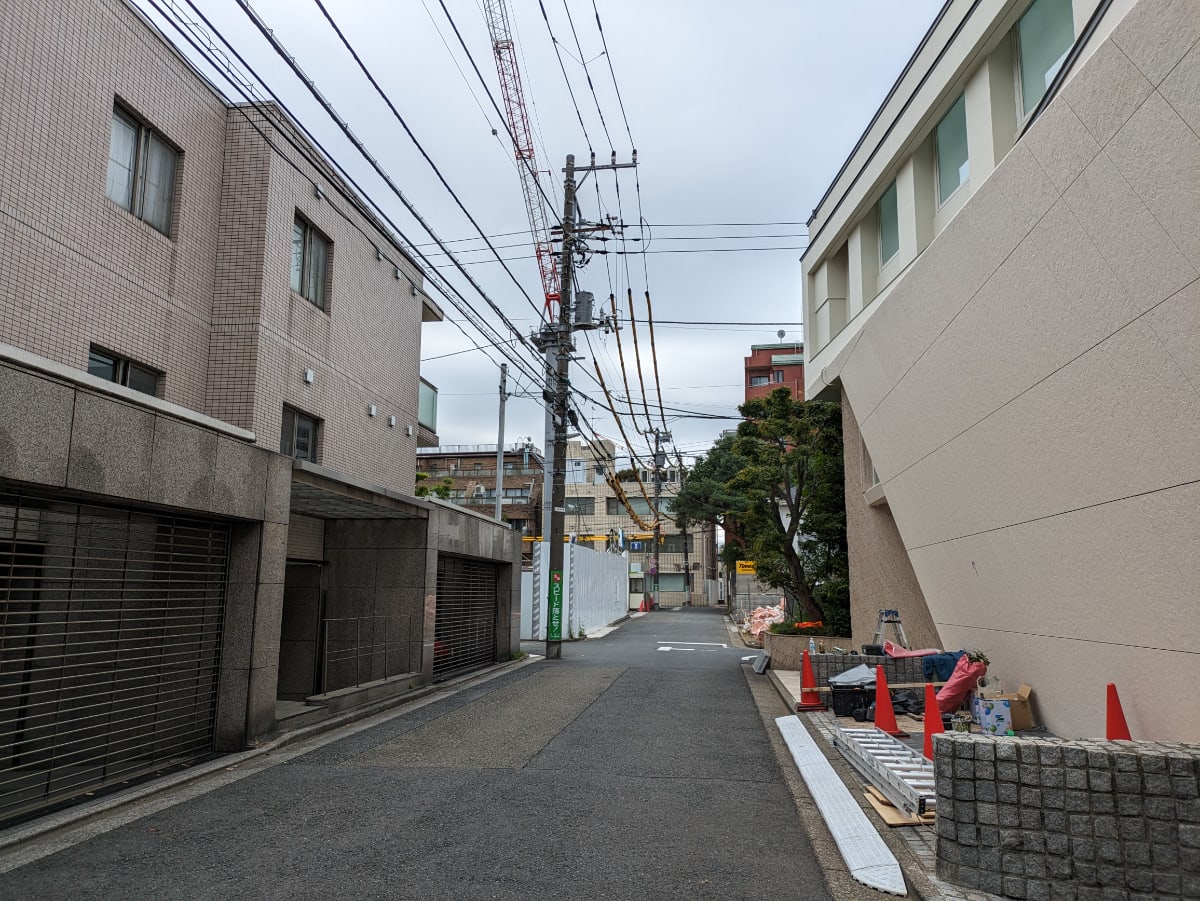 v20250427004120/fresh/building/J00100403995_8