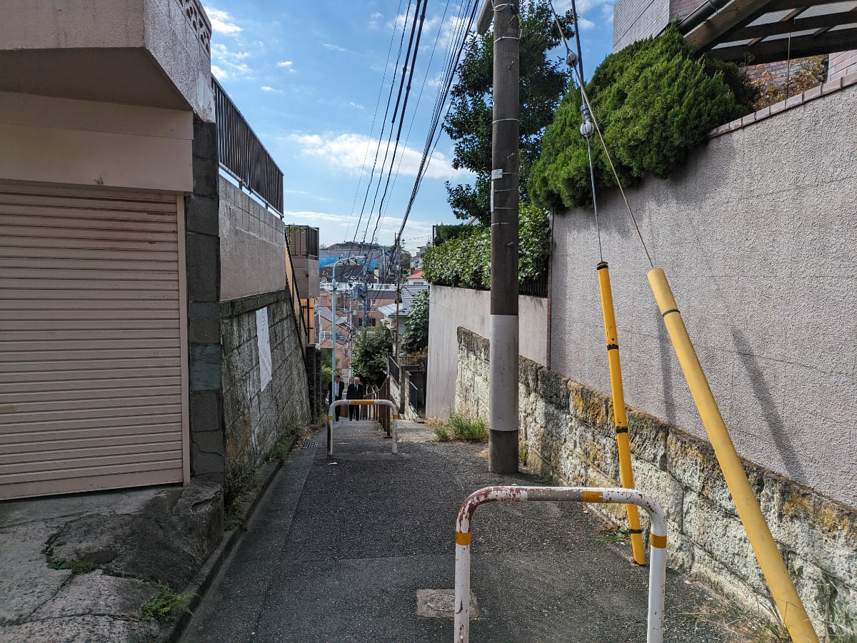 v20250427004120/fresh/building/J00100404030_10