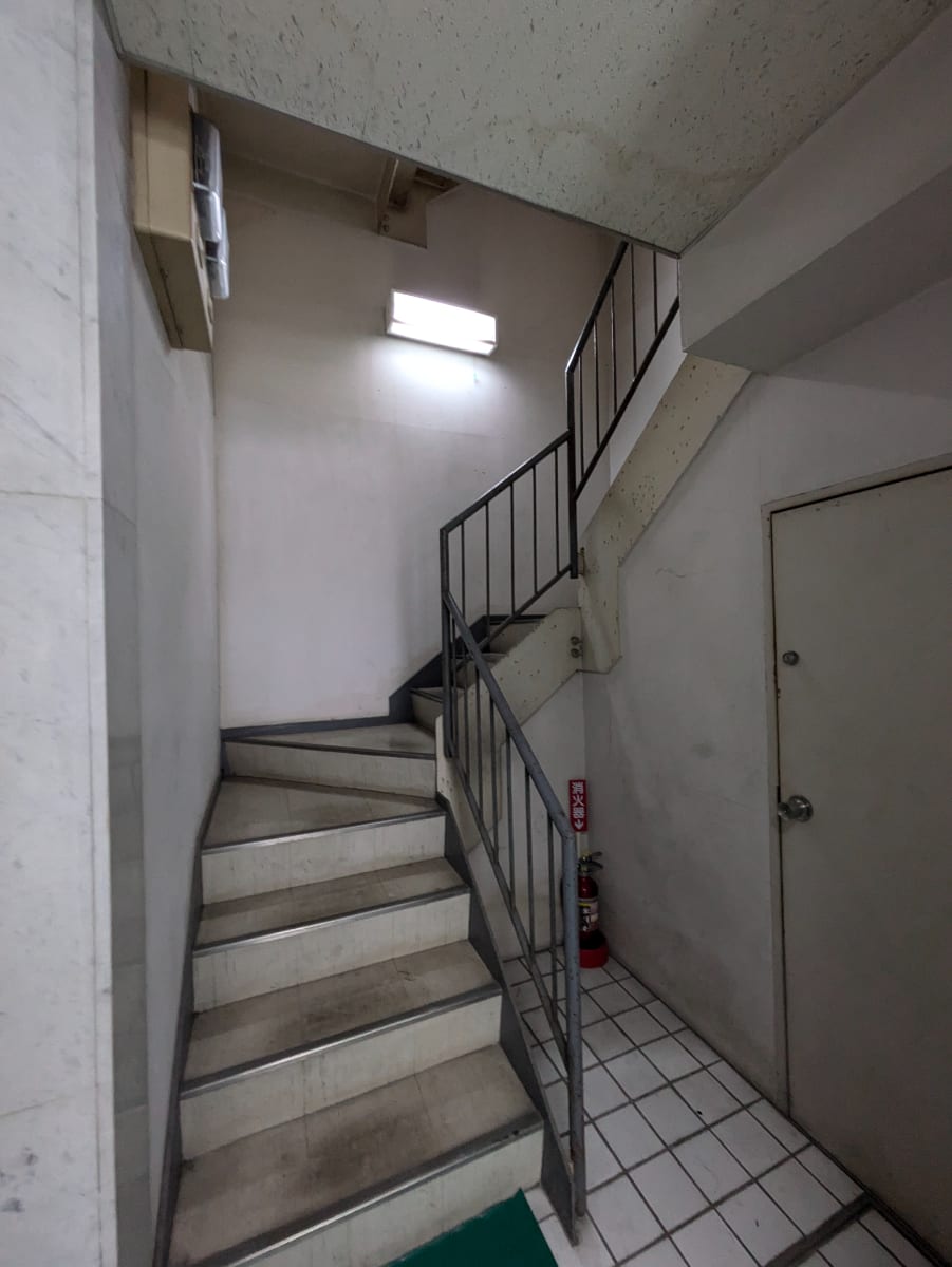 v20250427004120/fresh/building/J00100404909_5