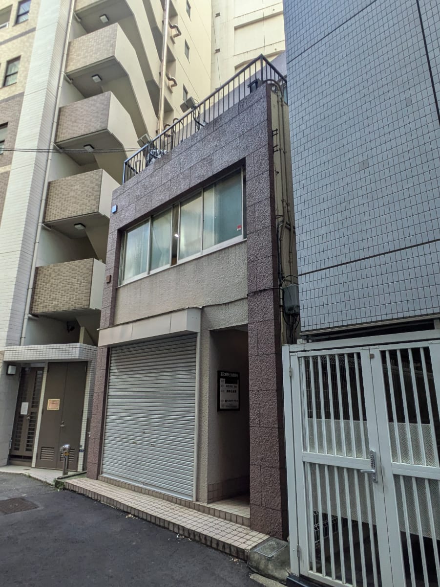 v20250427004120/fresh/building/J00100404973_5