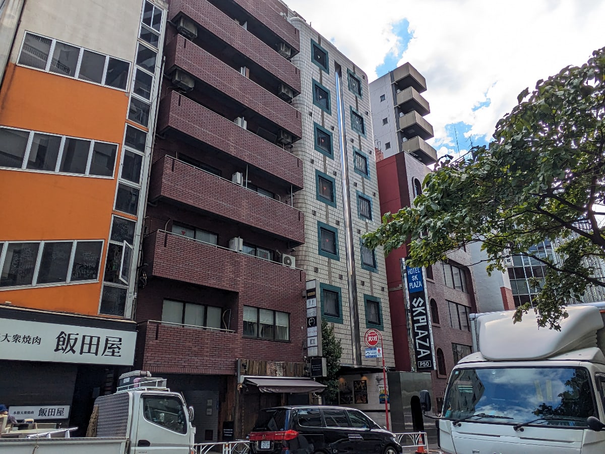 v20250427004120/fresh/building/J00100404975_11