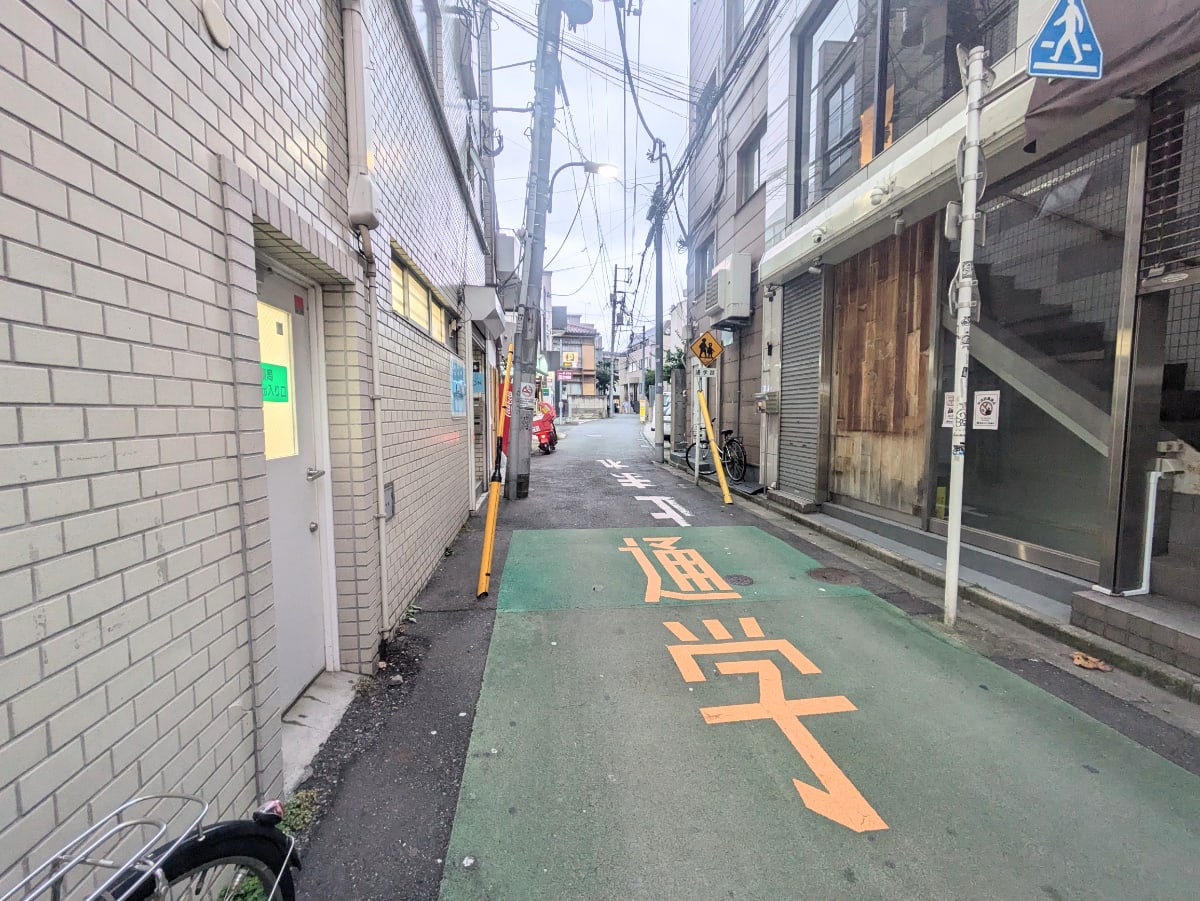 v20250427004120/fresh/building/J00100405090_13