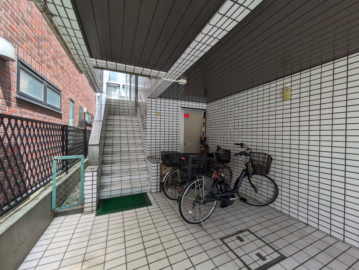 v20250427004120/fresh/building/J00100405382_12