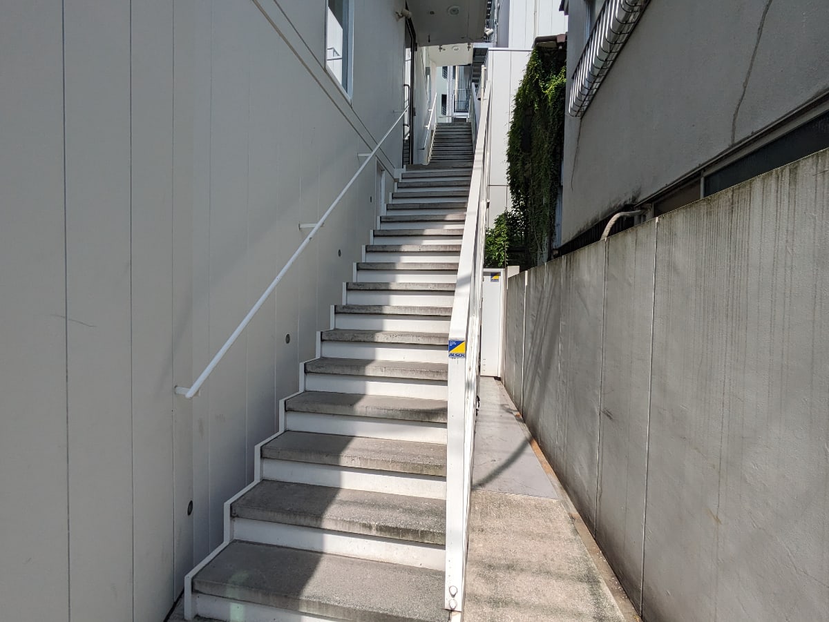 v20250427004120/fresh/building/J00100405529_4