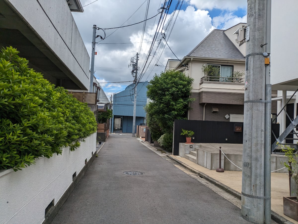 v20250427004120/fresh/building/J00100405614_12