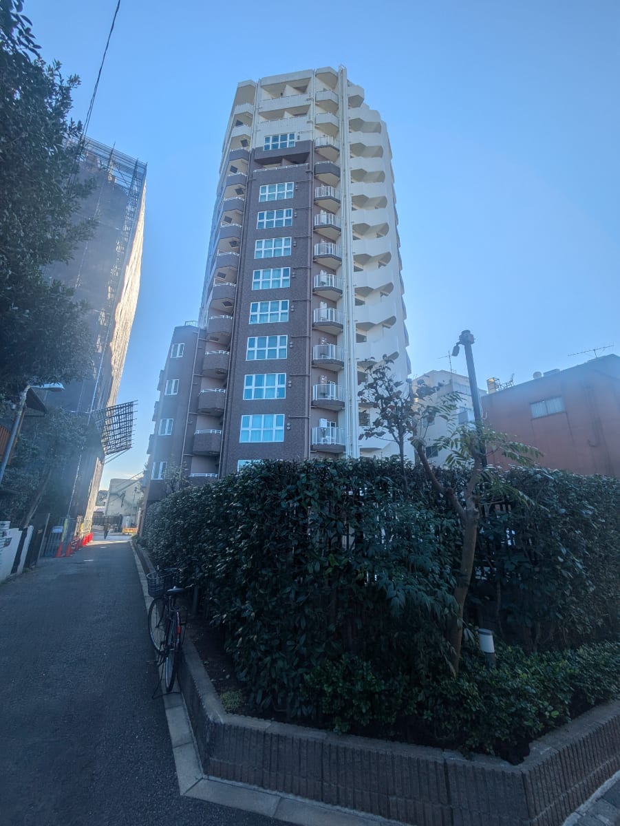 v20250427004120/fresh/building/J00100405725_8