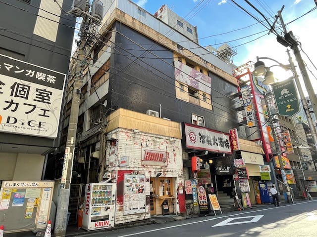 v20250427004120/fresh/building/J00100405915_6