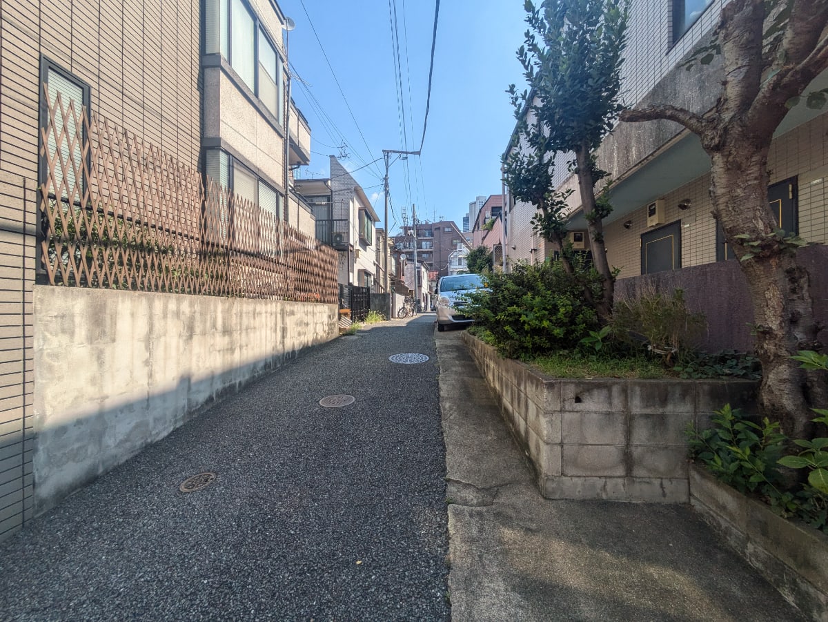 v20250427004617/fresh/building/J00100405955_12
