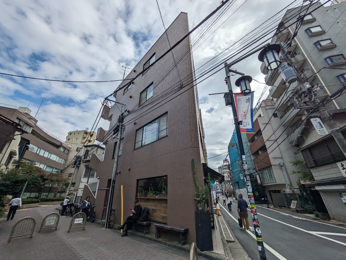 v20250427004617/fresh/building/J00100406102_7
