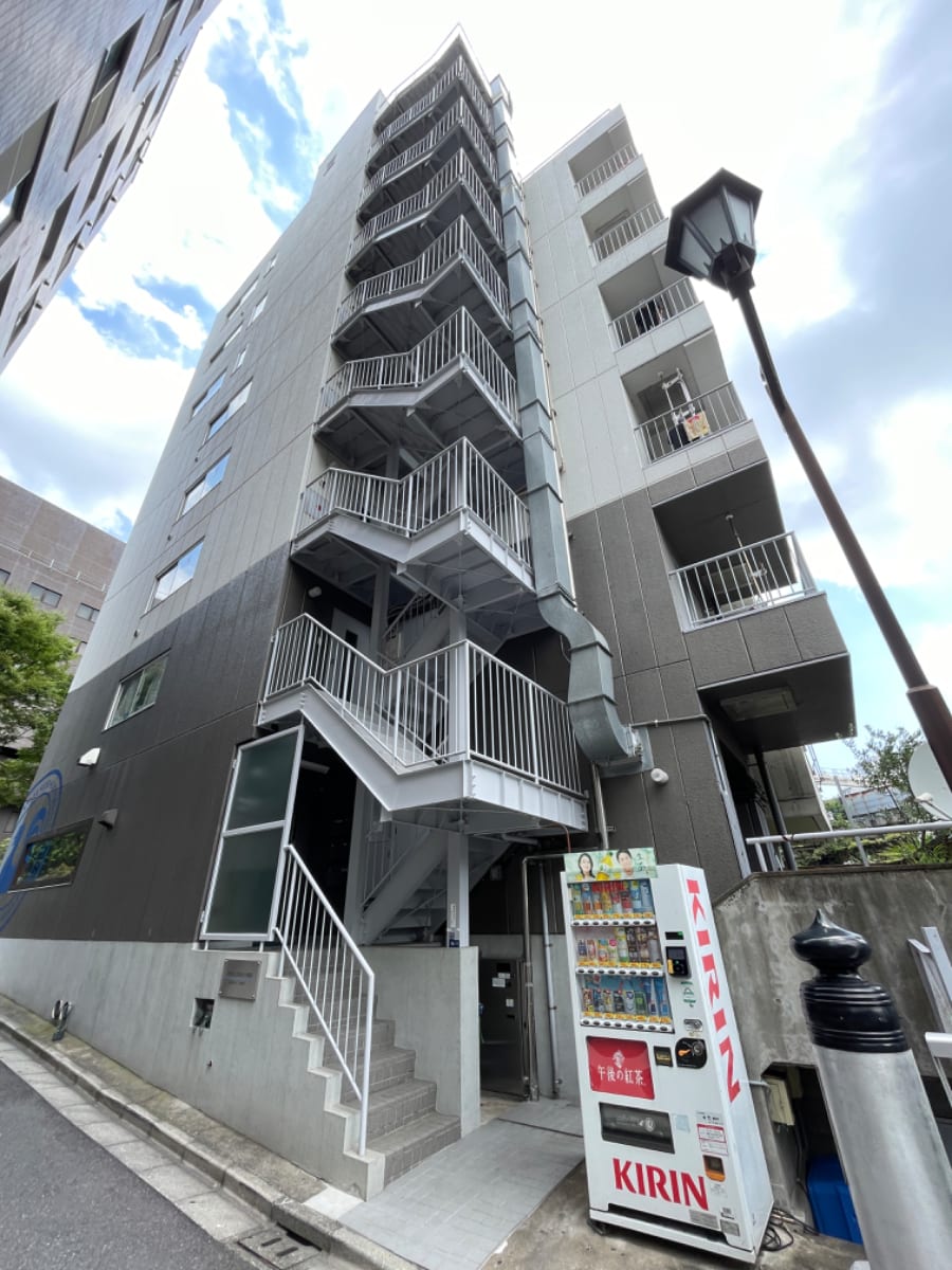 v20250427004617/fresh/building/J00100406297_9