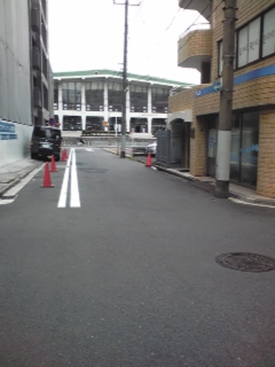 v20250427004617/fresh/building/J00100406428_2