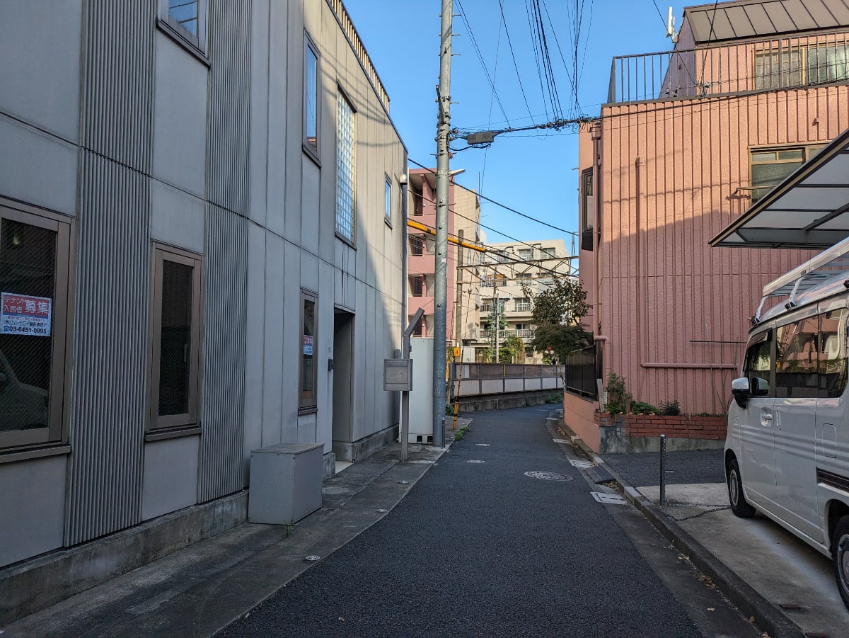 v20250427004617/fresh/building/J00100406511_2