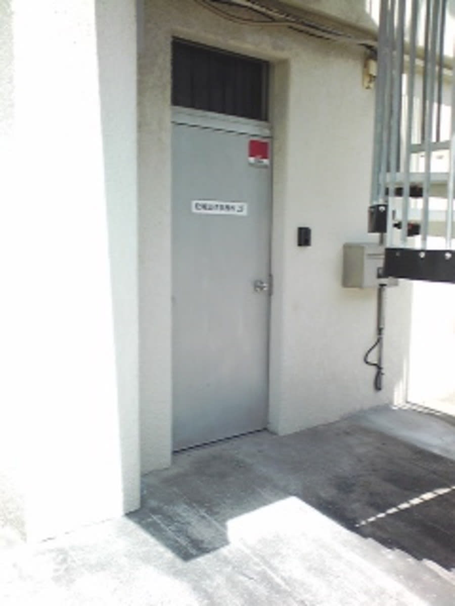 v20250427004617/fresh/building/J00100406795_3