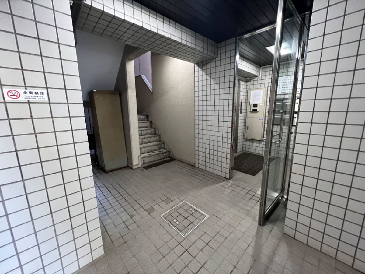 v20250427004617/fresh/building/J00100406832_5