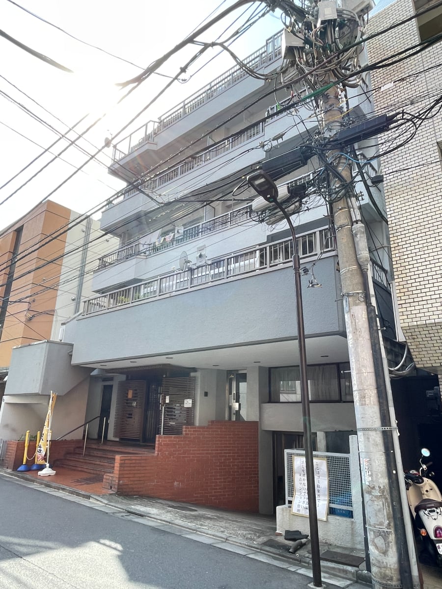 v20250427004617/fresh/building/J00100407588_10