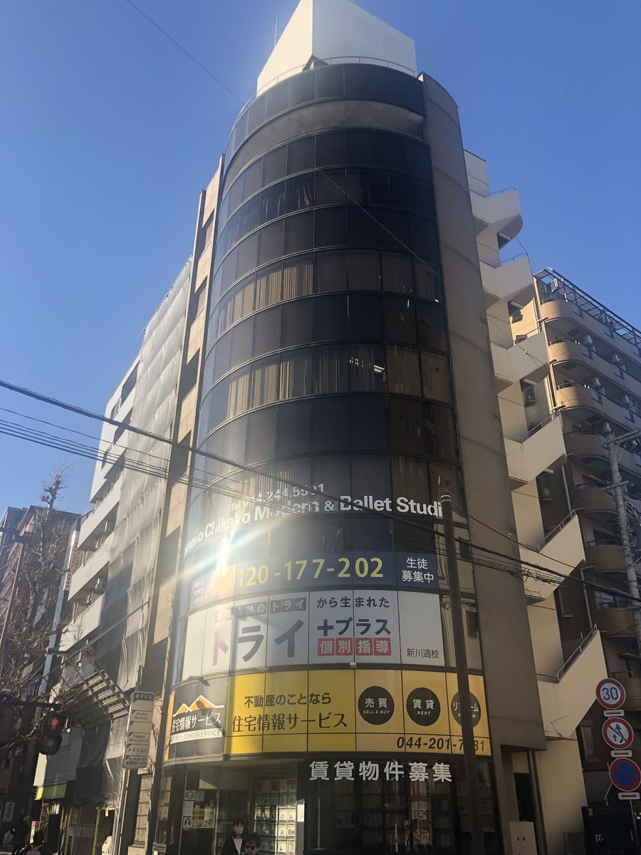 v20250427004617/fresh/building/J00100407889_1