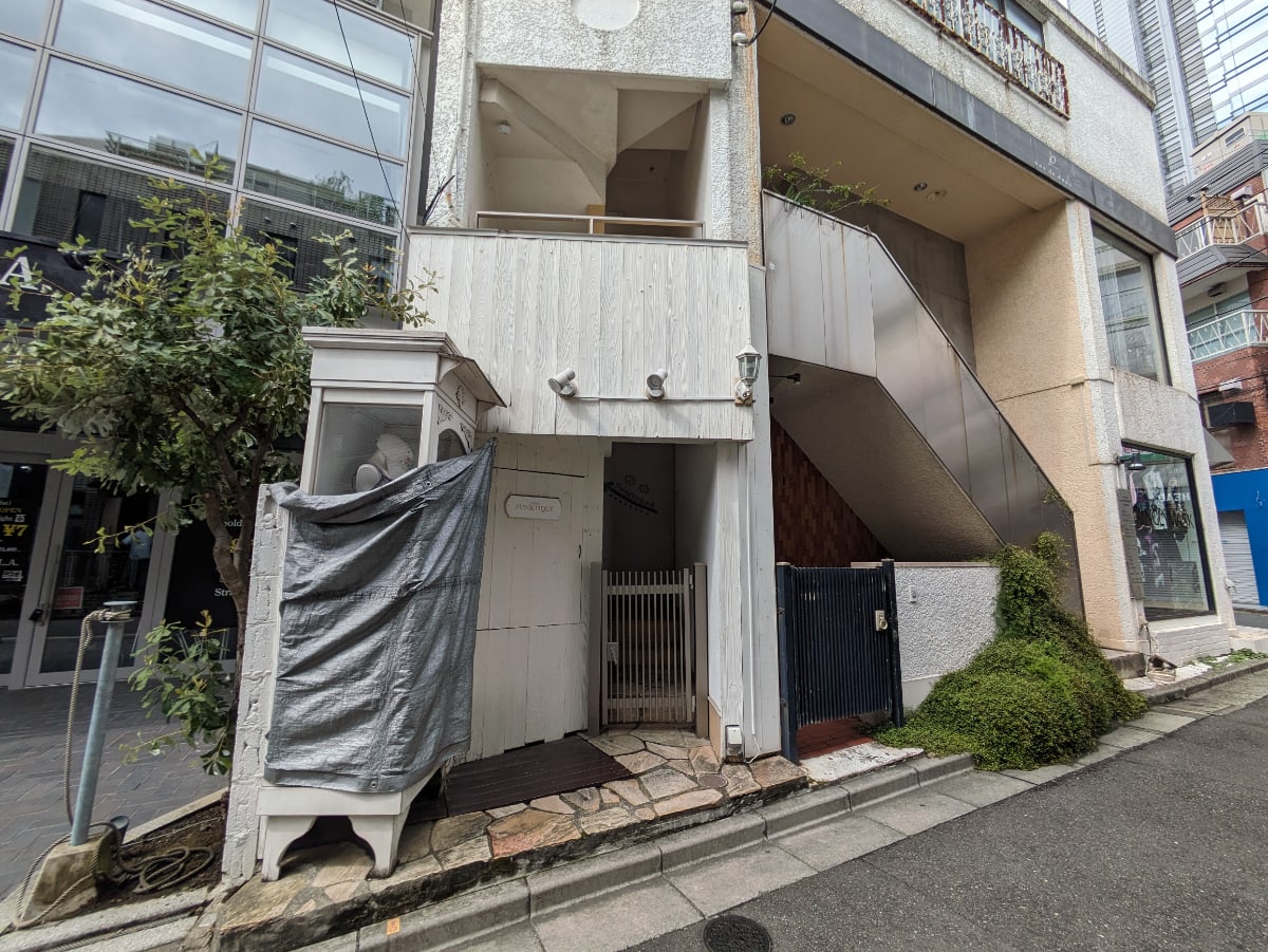 v20250427004617/fresh/building/J00100408125_3