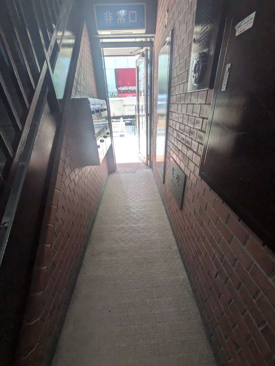v20250427004617/fresh/building/J00100408248_10
