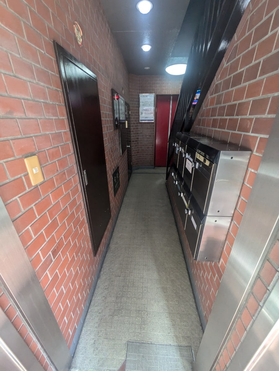 v20250427004617/fresh/building/J00100408248_12