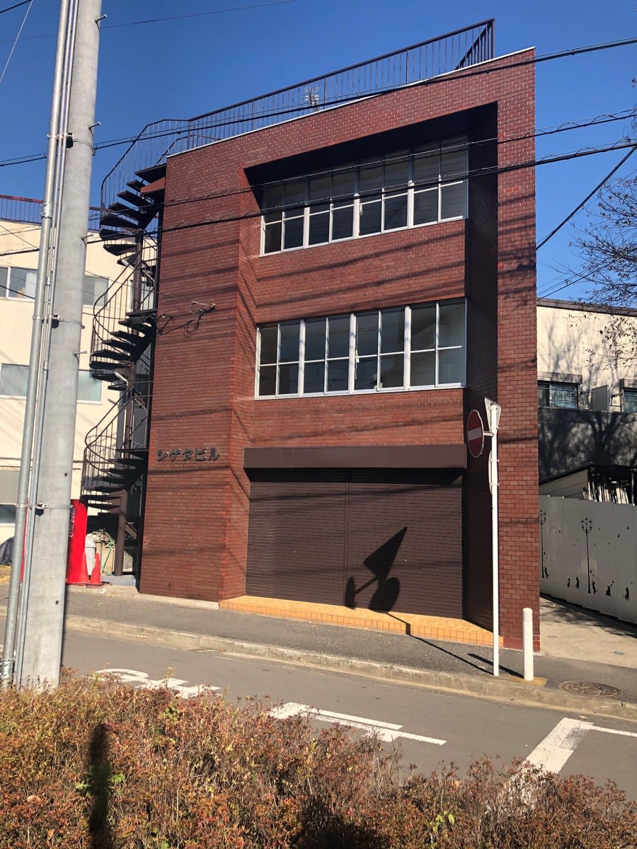 v20250427004617/fresh/building/J00100408558_5