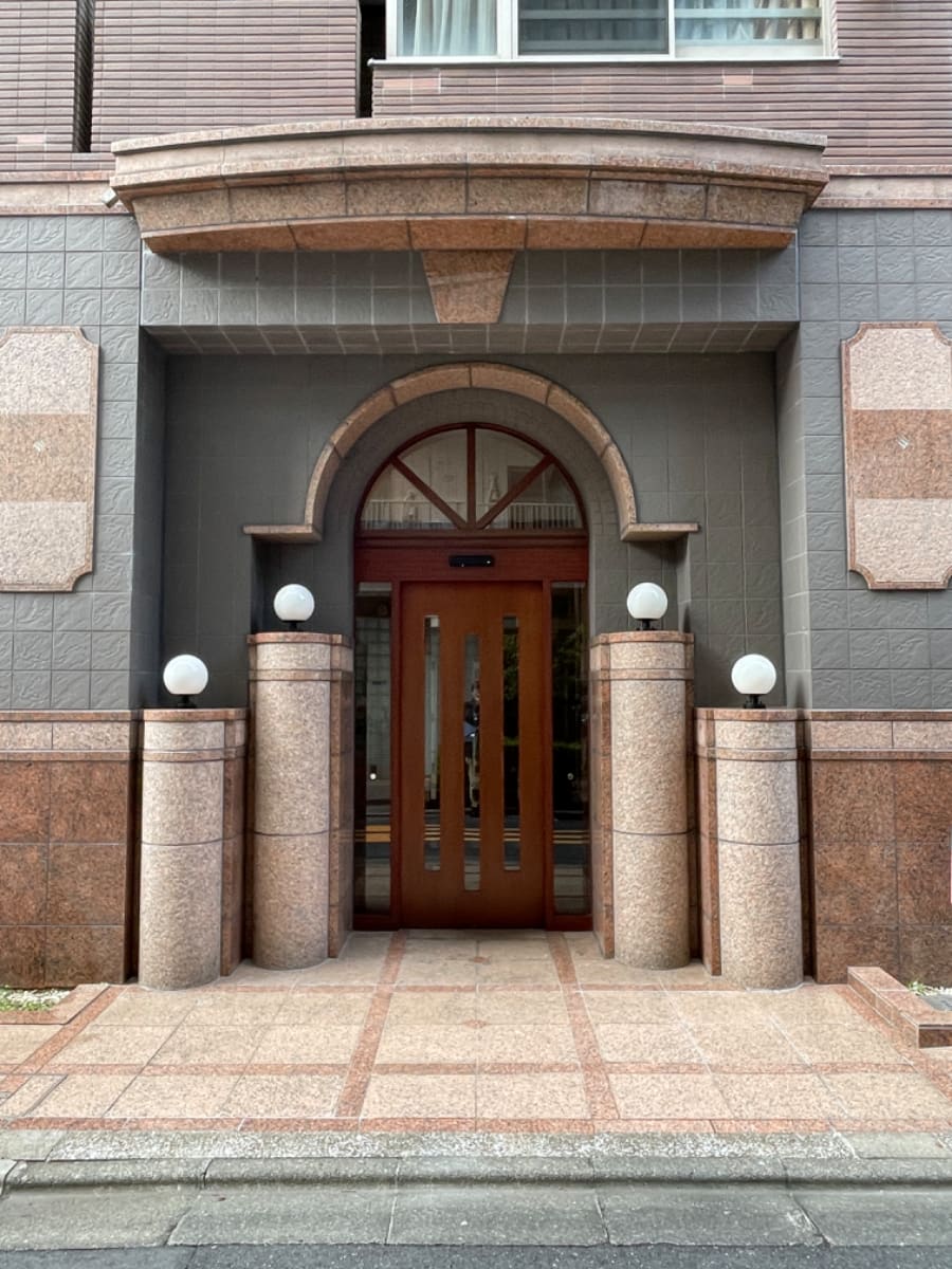 v20250427004617/fresh/building/J00100408576_7