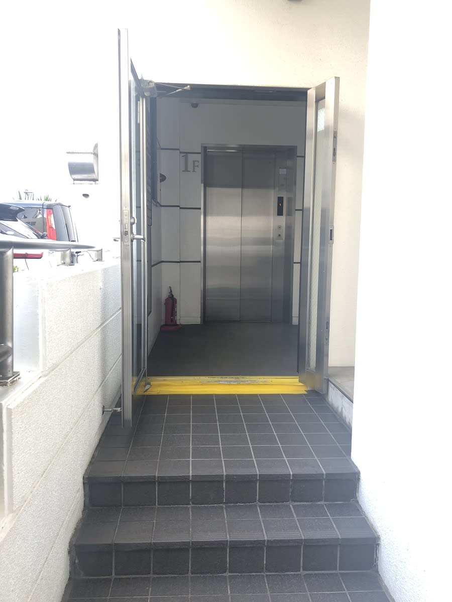 v20250427004617/fresh/building/J00100408588_4