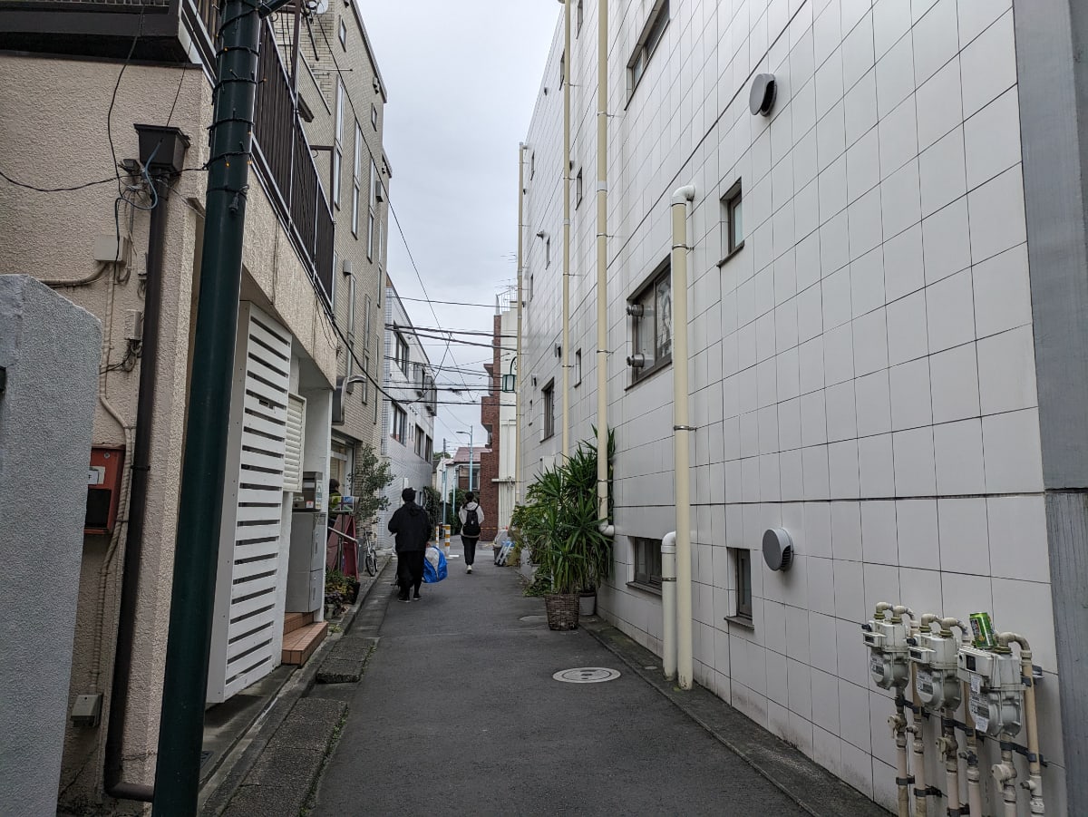 v20250427004617/fresh/building/J00100408687_15