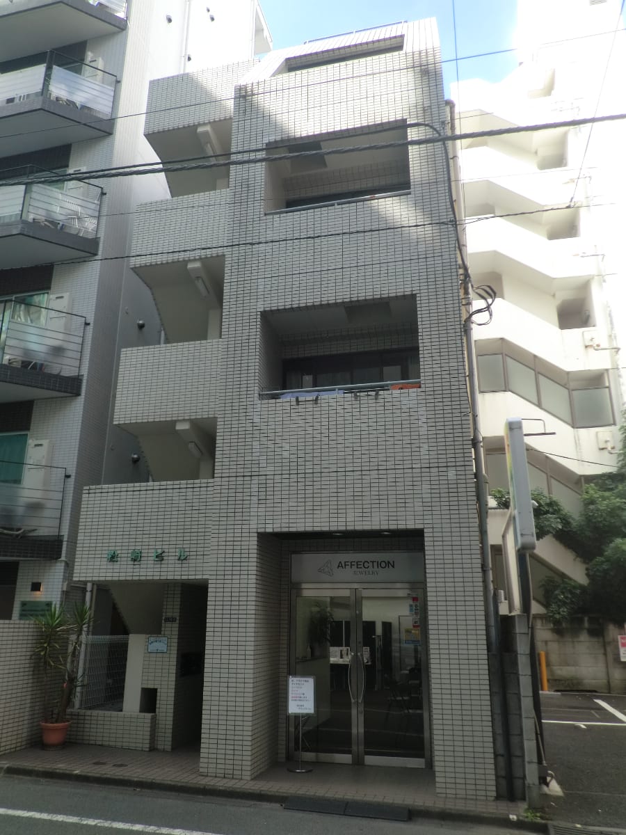 v20250427004617/fresh/building/J00100408945_9