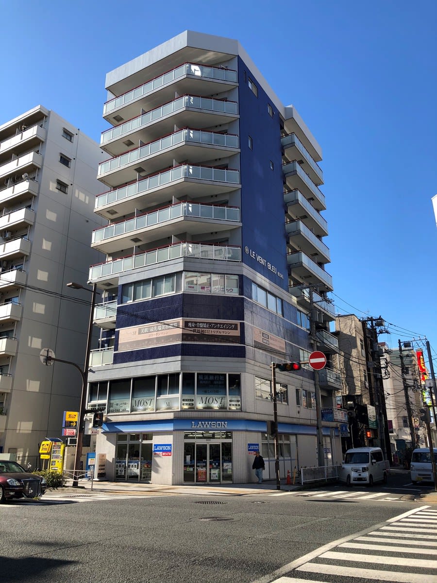 v20250427004617/fresh/building/J00100408955_1