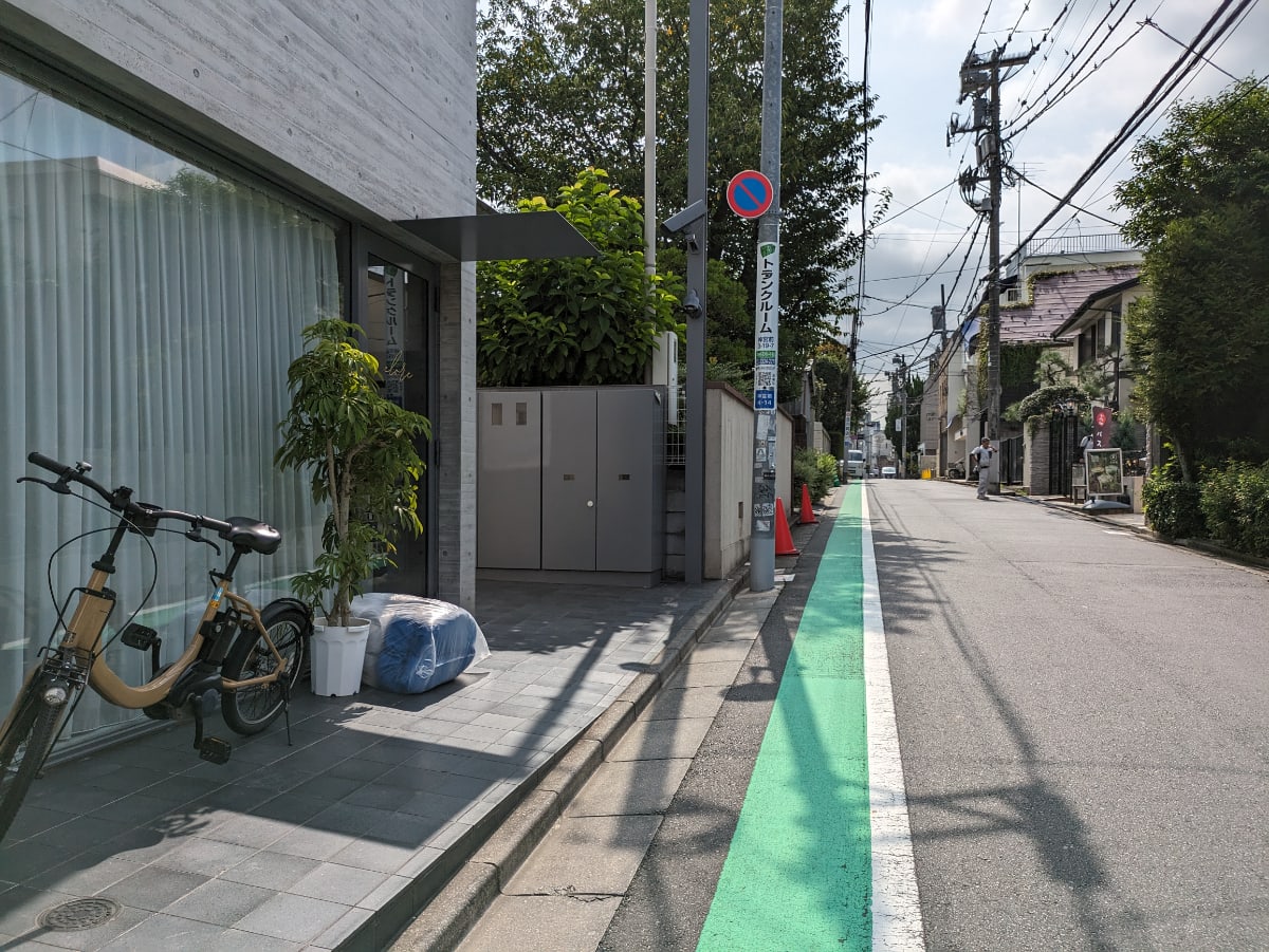 v20250427004617/fresh/building/J00100409106_10