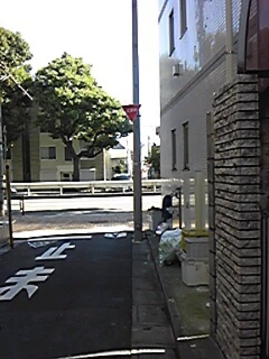 v20250427004617/fresh/building/J00100409327_2